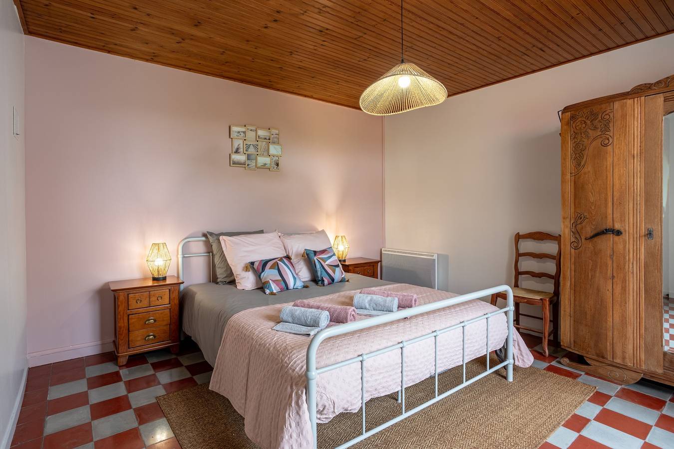 Casa de vacaciones 'Maison Calme Terrasse Et Jardin' con terraza privada, jardín privado y Wi-Fi in Challans, Valle del Loira