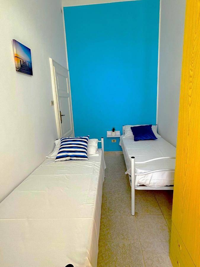 Gîte pour 4 personnes, avec vue et balcon à Cupra Marittima - 3