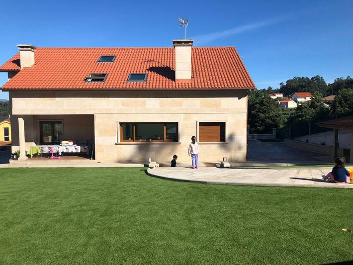 Casa rural para 10 personas, con vistas además de jardín y piscina, Se admiten mascotas en Villagarcía de Arosa - 3
