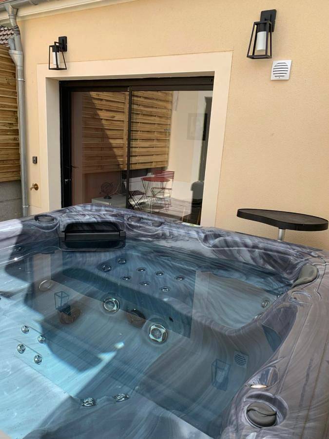 Maison de vacances pour 5 personnes, avec jacuzzi et terrasse
