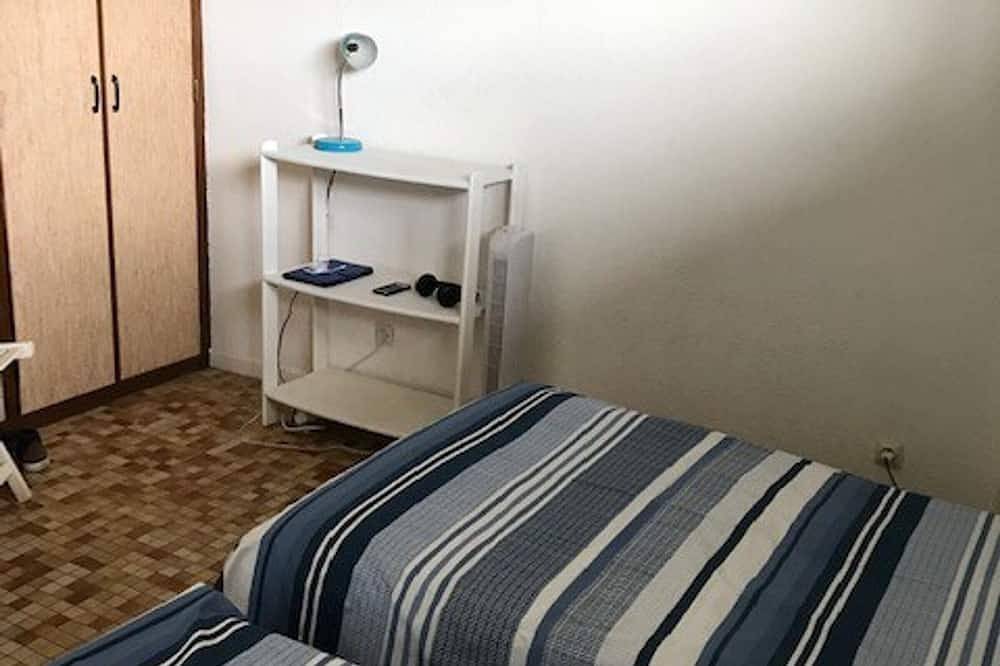 Appartement entier, Appartement T3 tout confort avec terrasse et parking sécurisé - 6 couchages - Argelès-sur-Mer in Côte Vermeille, Argelès-sur-Mer