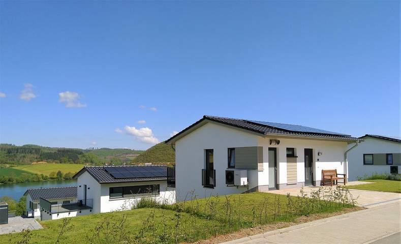 Ferienhaus für 6 Personen, mit Balkon und Terrasse sowie Sauna