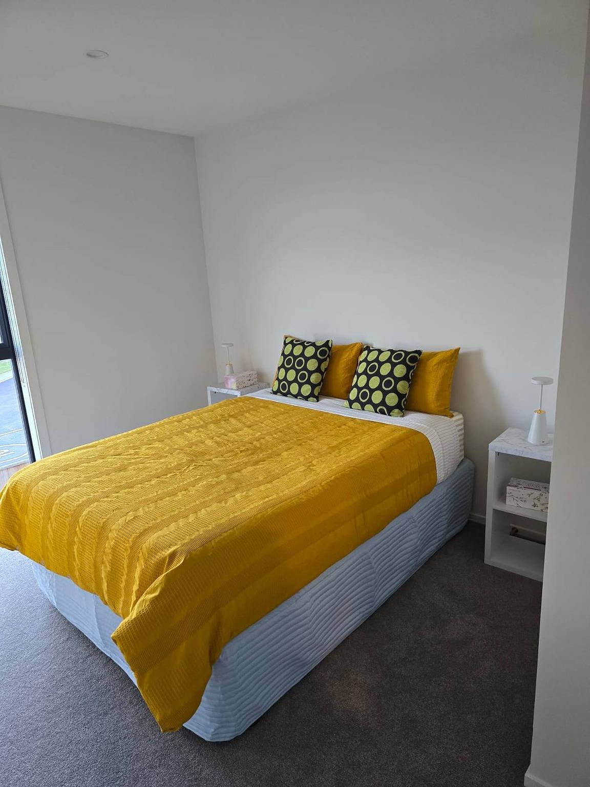 Double Bedroom in Newly Built Townhouse in Wellington