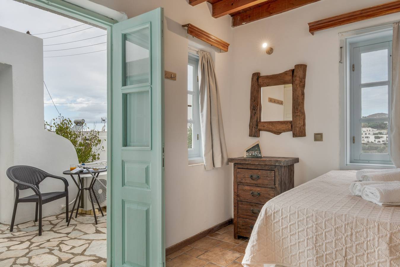 Apartment In A Hotel 'Family Room No 1' with Shared Pool, Wi-Fi and Air Conditioning in Skala (Patmos), Dodecanese