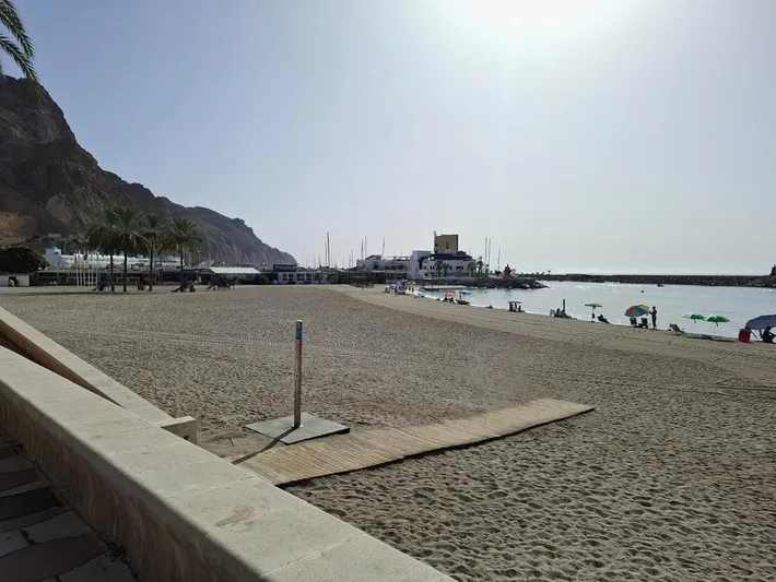 Apartamento de vacaciones para 4 personas, con terraza y vistas - 1