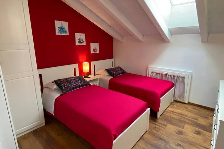 Location de vacances pour 6 personnes, avec jardin et vue, animaux acceptés à Bagolino - 3