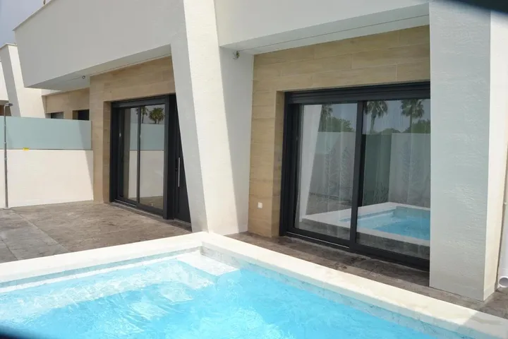 Maison de vacances pour 6 personnes, avec piscine et terrasse - 1