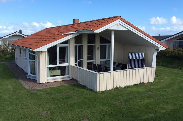 Ferienhaus für 5 Personen, mit Sauna und Garten sowie Terrasse in Wesselburenerkoog