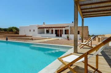 Villa in El Pilar de la Mola, Formentera für 6 