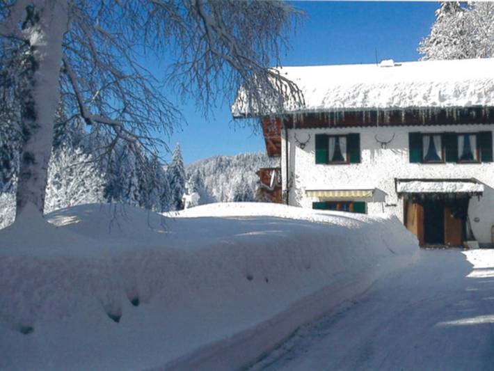 Ferienwohnung für 3 Personen, mit Garten, kinderfreundlich in Kreuth