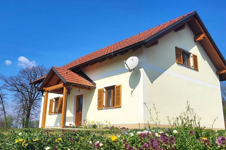 Ferienhaus für 5 Personen, mit Garten und Terrasse - 1