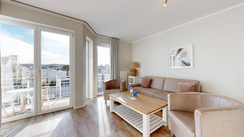 Ferienwohnung für 4 Personen, mit Balkon und Sauna in Binz