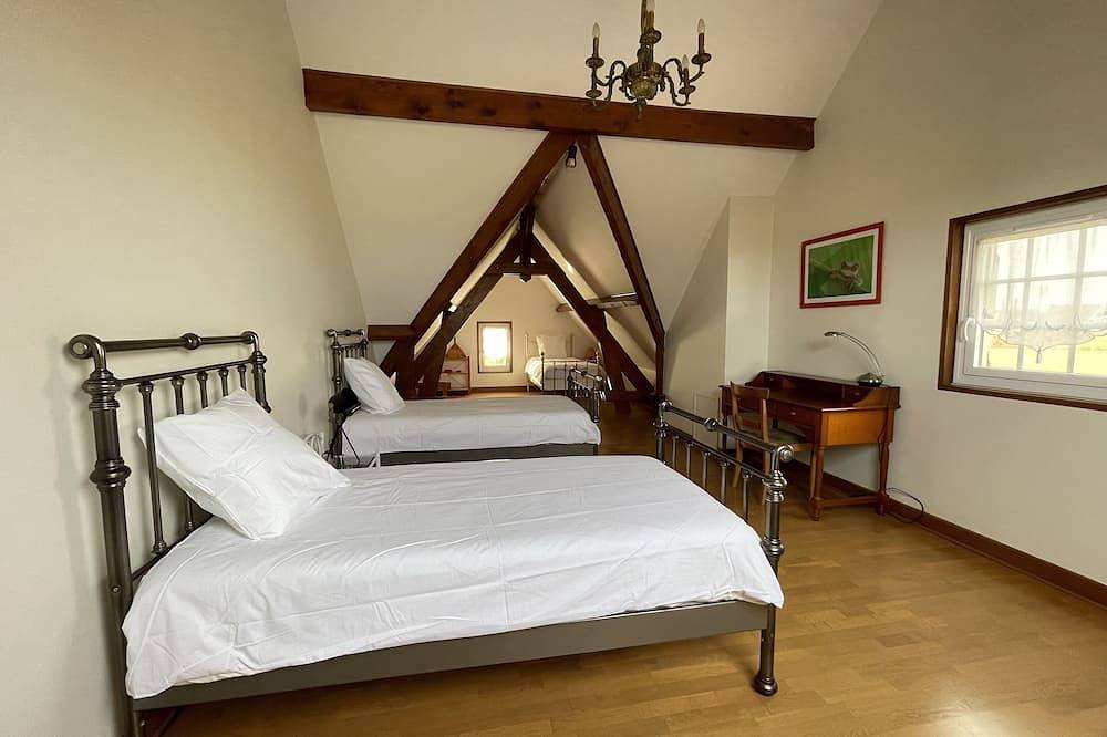 Jolie maison à la campagne dans village calme et pittoresque in Moisenay, Seine-et-Marne