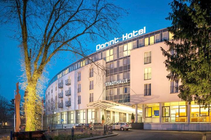 Hotel für 2 Personen, mit Ausblick und Garten, mit Haustier in Neuss