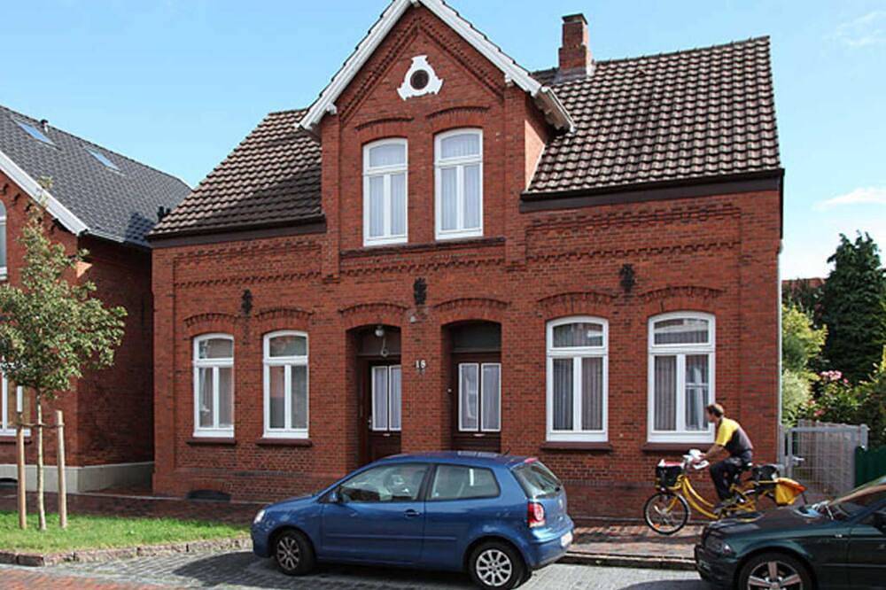 Ganze Wohnung, Ferienwohnung Großstraße 18 A - Ferienwohnungen Großstraße, 15142 in Leer, Nordseeküste