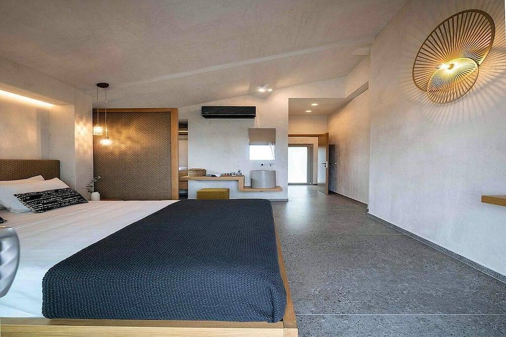 Stylish 3 bedroom villa   The Olive Tree Villa in Elounda, Lasithi