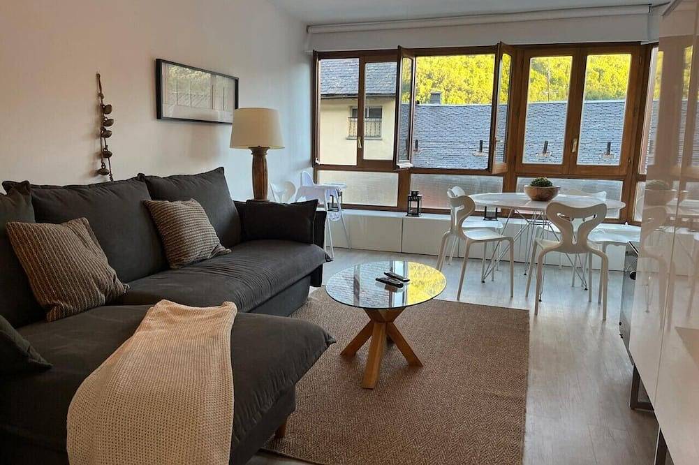 Ganze Wohnung, Rural Apartment in the Mountains in Panticosa (Skifahren), Panticosa