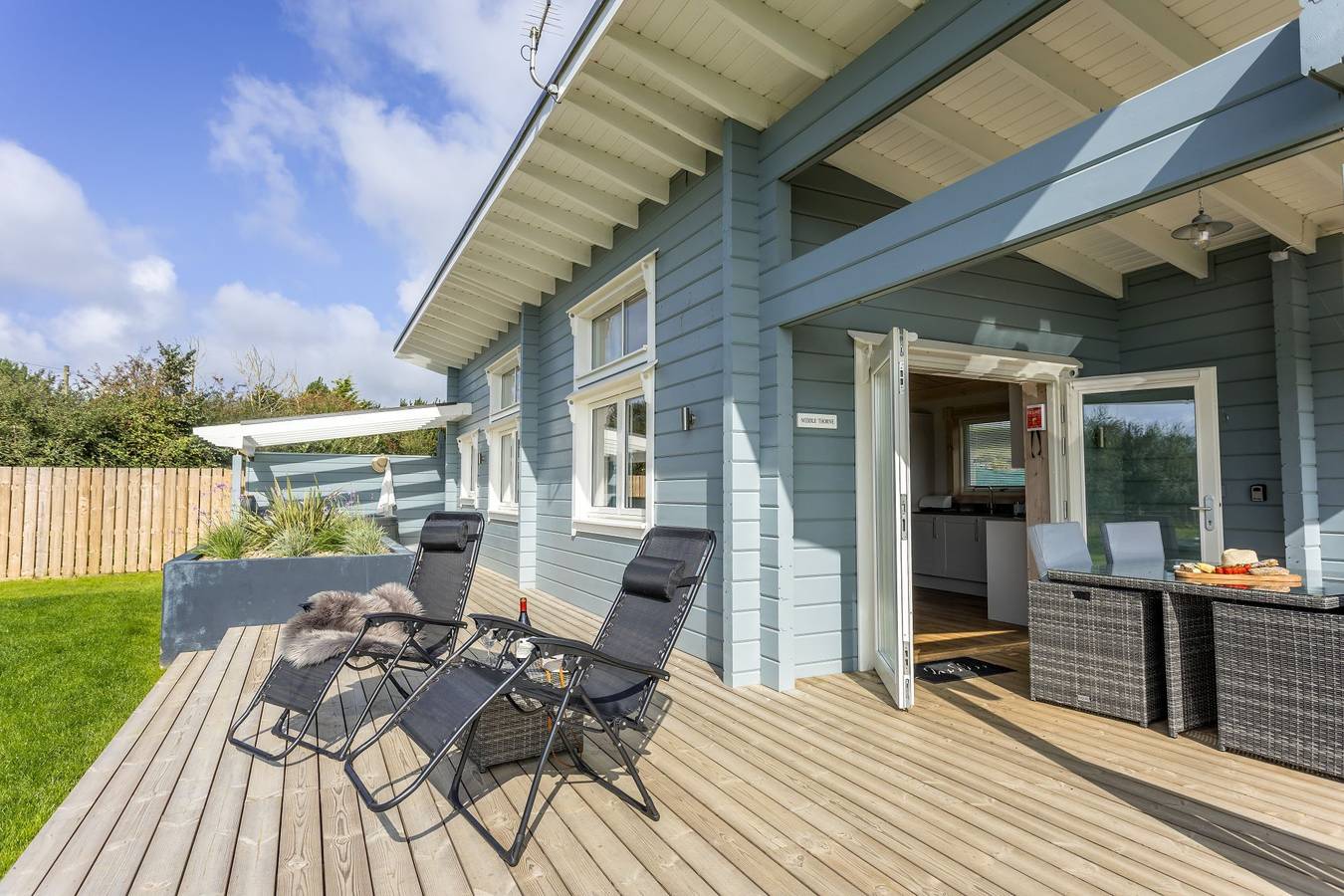 Middle Thorne, Great Field Lodges in Braunton, Devon