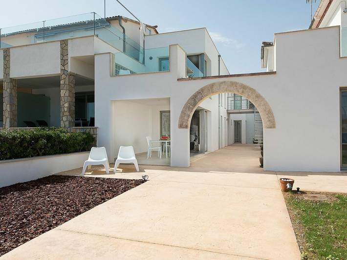 Casa rural para 10 personas, con Balcón además de Terraza y Jardín en las Islas Baleares - 2