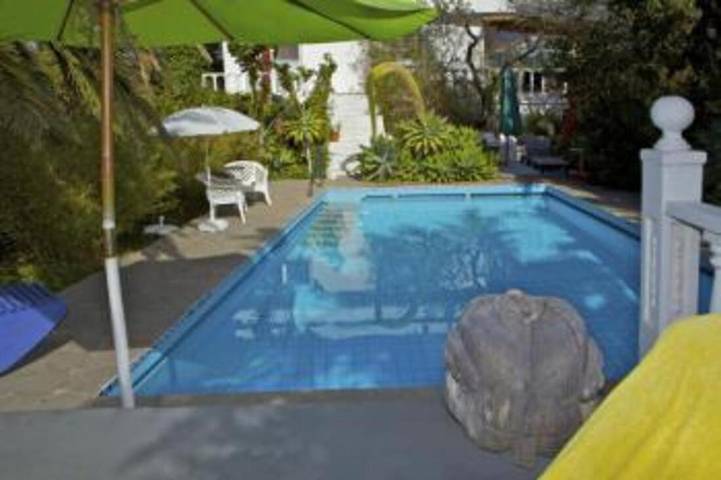 Ferienwohnung für 2 Personen, mit Pool und Ausblick sowie Balkon - 1