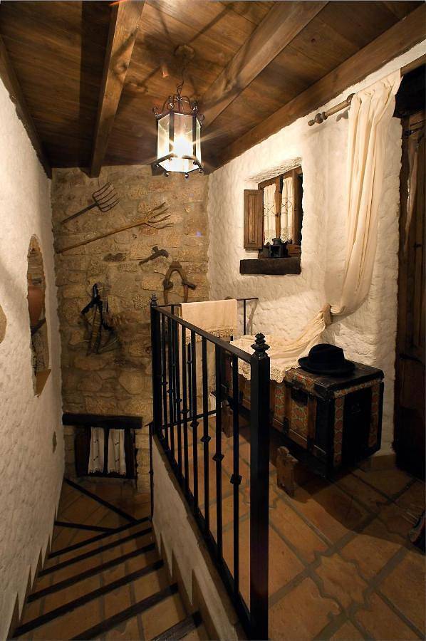 Casa rural para 6 personas, con balcón en Montánchez - 2