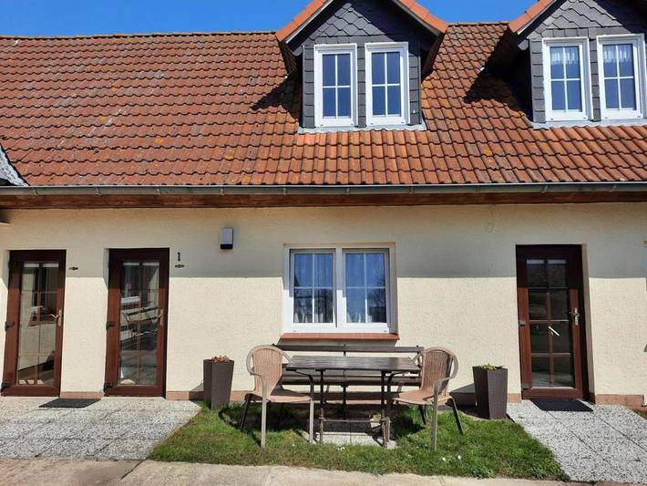 Ferienhaus für 4 Personen, mit Ausblick auf Hiddensee