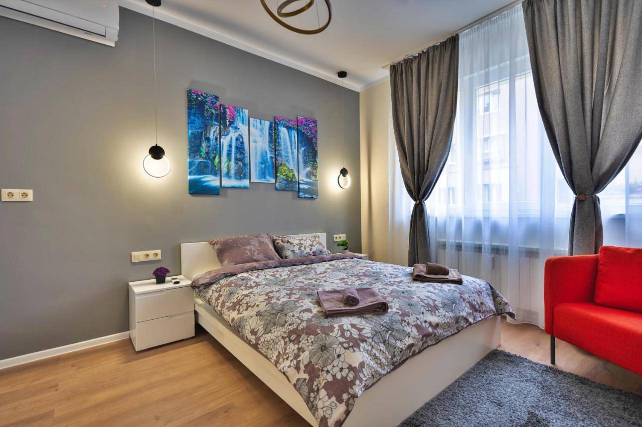 Ganze Wohnung, The Heart of Sofia just steps away from Vitoshka in Sofia, Bulgarien
