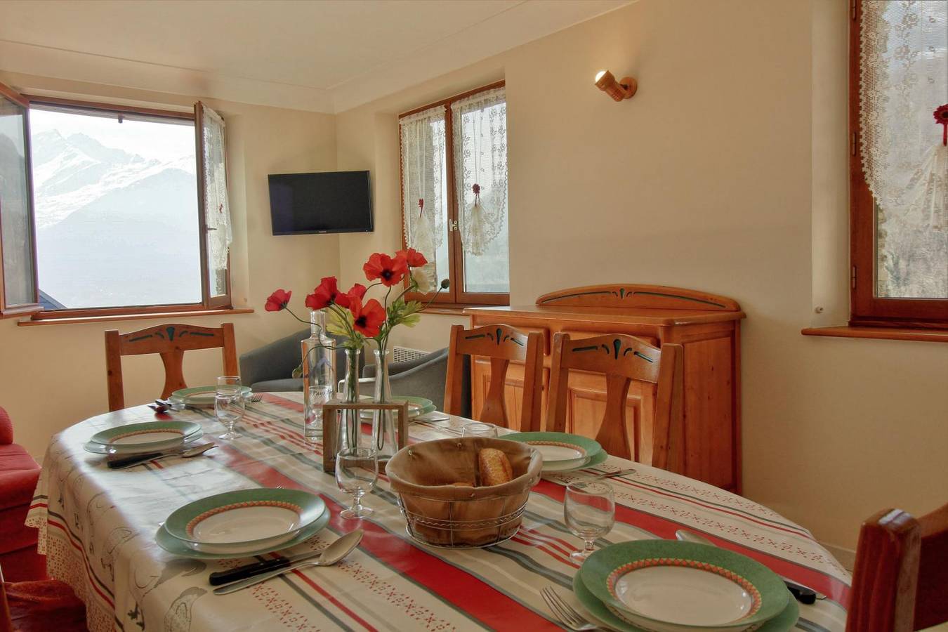 Casa de huéspedes para 6 personas con terraza in Grust, Parque nacional de los Pirineos