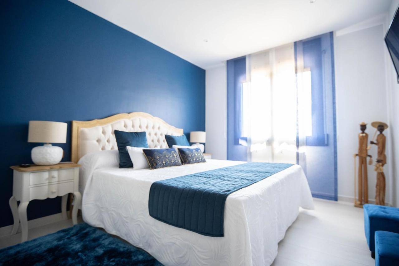 El Molí de Pontons suites con jacuzzi spa in Alt Penedès, Interior de Barcelona