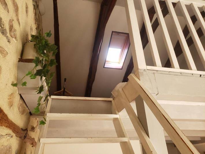 Location de vacances pour 2 personnes, avec vue ainsi que jardin et piscine à Saint-Julien-Chapteuil - 4