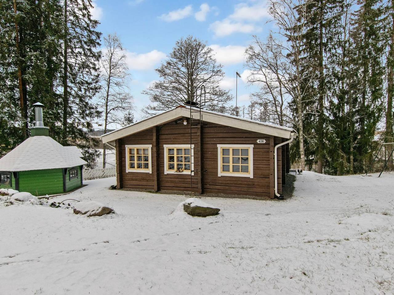 Rajamaja in Hirsjärvi, Eigentliches Finnland