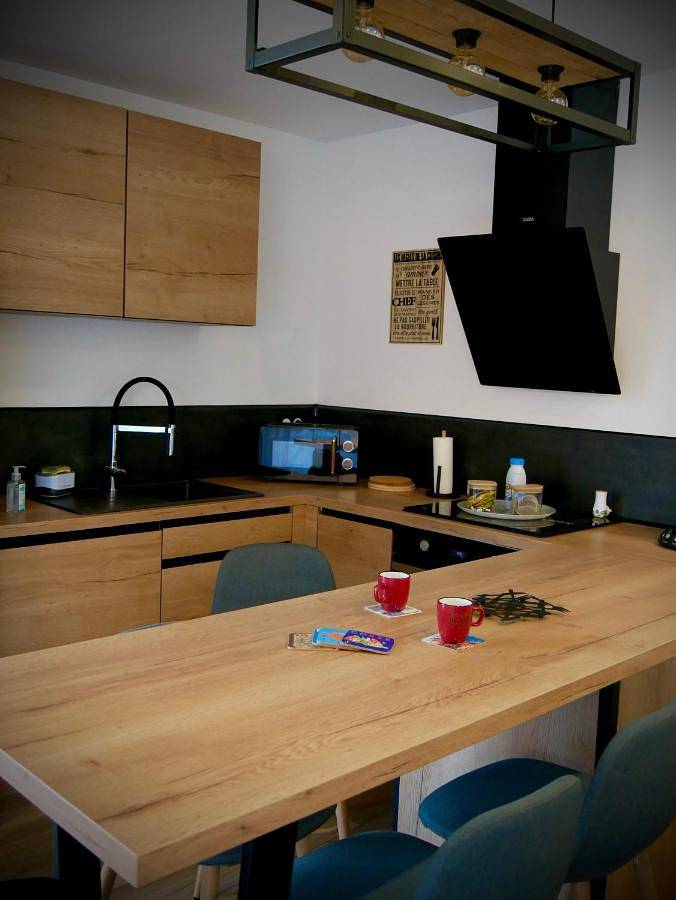 Gîte pour 4 personnes, avec terrasse et vue à Peri - 3