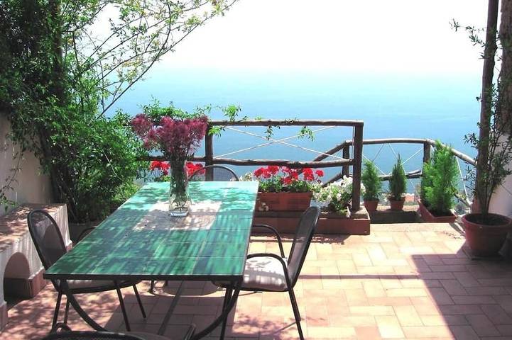 Ferienhaus für 6 Personen, mit Terrasse in Conca dei Marini