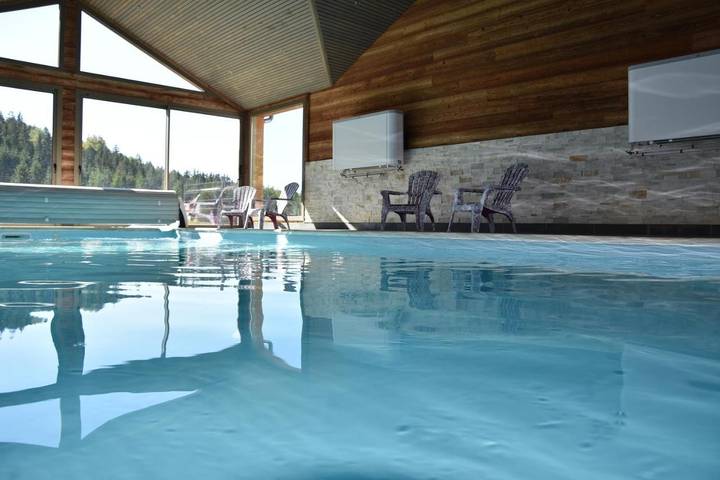 Maison de vacances pour 4 personnes, avec Jardin ainsi que Piscine et Vue