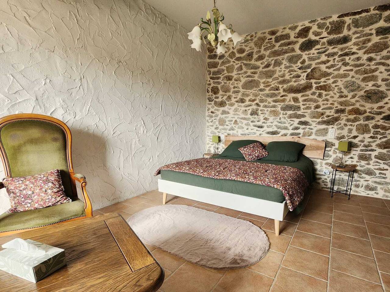La Source du Bonheur, chambres et table d'hôtes - Framboise in Rieupeyroux, Aveyron