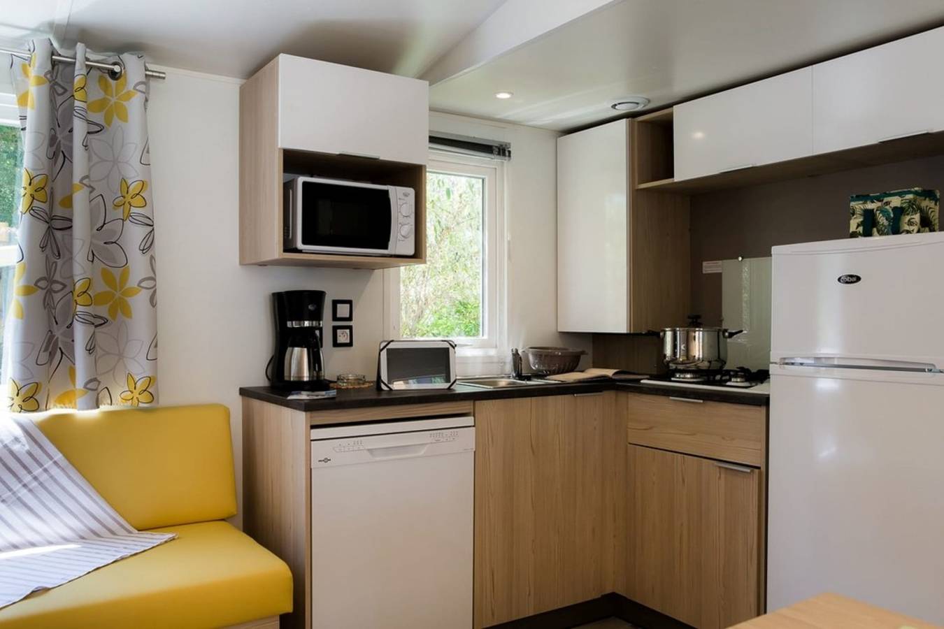 Campingspa - Confort 4 Tv - 9p in La Couarde-sur-Mer, Île de Ré