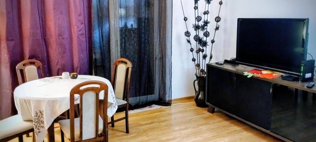 Apartament wakacyjny dla 4 osób, z widok i balkon w Lębork
