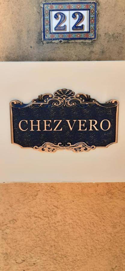 Chez Vero - Chambre D'Hôte Privee Climatisee -Salle D'Eau Individuelle - proche Cassis Calanque Ste Baume Marseille Le Castelet Agora - parking clos - jardin zen et ombragé - in Aubagne, Côte méditerranéenne (France)