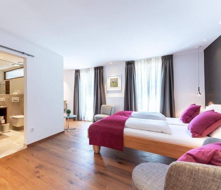 Hôtel pour 2 personnes, avec sauna ainsi que piscine et jardin