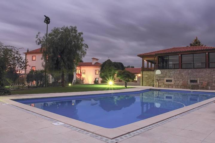 Hôtel pour 4 personnes, avec piscine et jardin dans Barroselas - 2