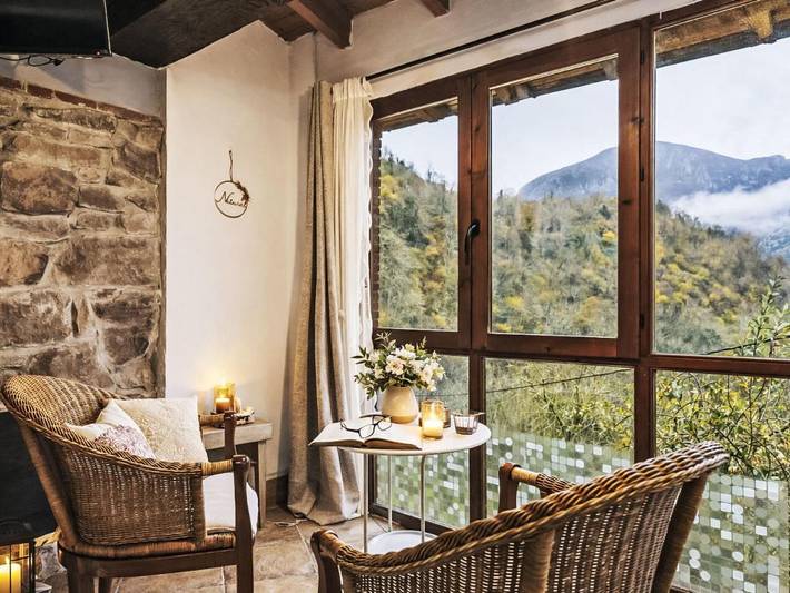 Holiday apartment for 2 people, with garden and hot tub - 1