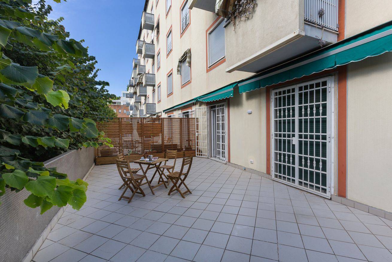 Appartamento intero, Apt w/Terrace 10 min walk from Piazza S.Stefano x4 in Bologna, Provincia Di Bologna