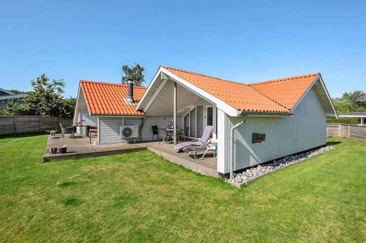 Ferienhaus für 6 Personen, mit Terrasse und Garten in Vemmingbund