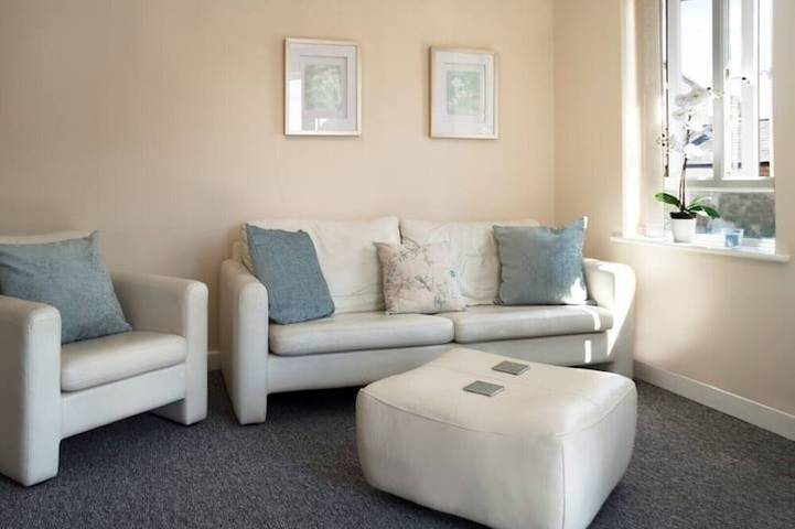 Holiday rental for 5 people, with garden and hot tub, with pets in Northamptonshire