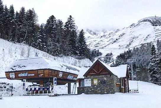 Gîte pour 5 personnes, avec Vue dans Station De Luchon Superbagnere