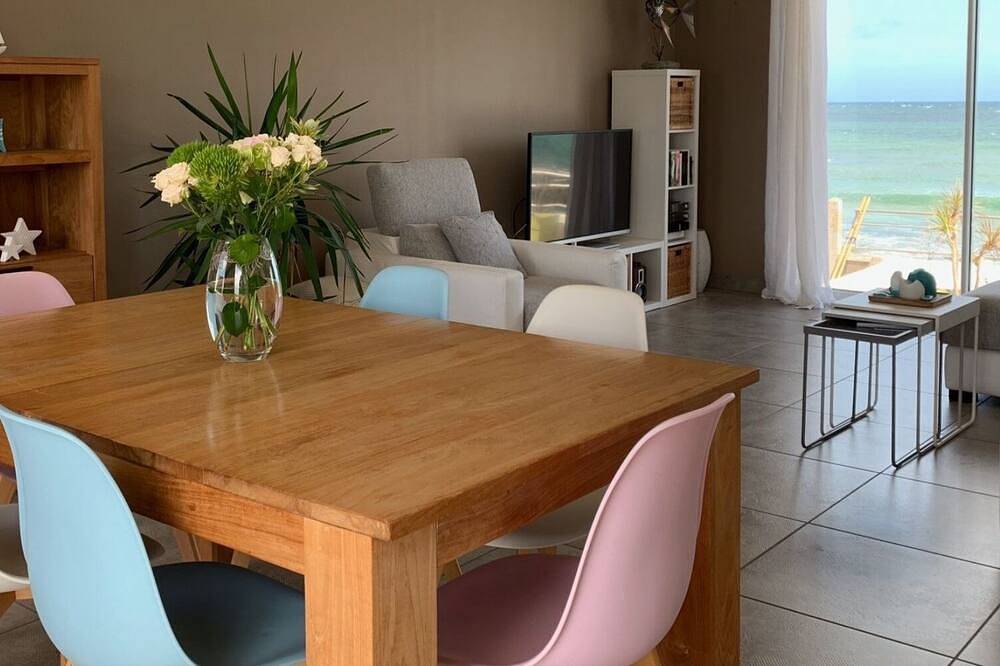 Maison De Vacances pour 6 Personnes dans Urville-Nacqueville, La Hague