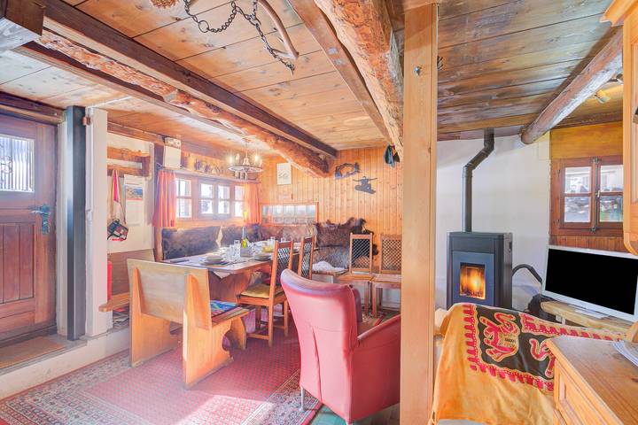 Ferienhaus für 6 Personen, mit Balkon und Kinderpool in Bosco/Gurin