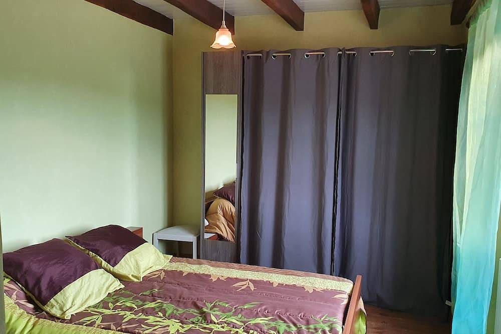 Steinhaus, ruhige Lage in Carennac, Zentralmassiv