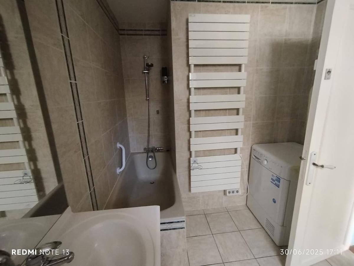 Appartement entier, Four-Bedroom House in Mortagne-sur-Sèvre, Vallée de la Loire