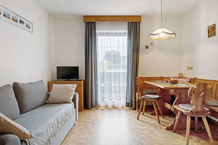 Ferienwohnung für 3 Personen, mit Garten
